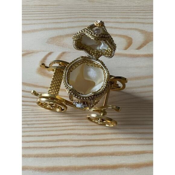 Gold & Ivory Pigeon Egg Carriage Trinket Cinderella Ring Box Rhinestone Details - Picture 7 of 8
